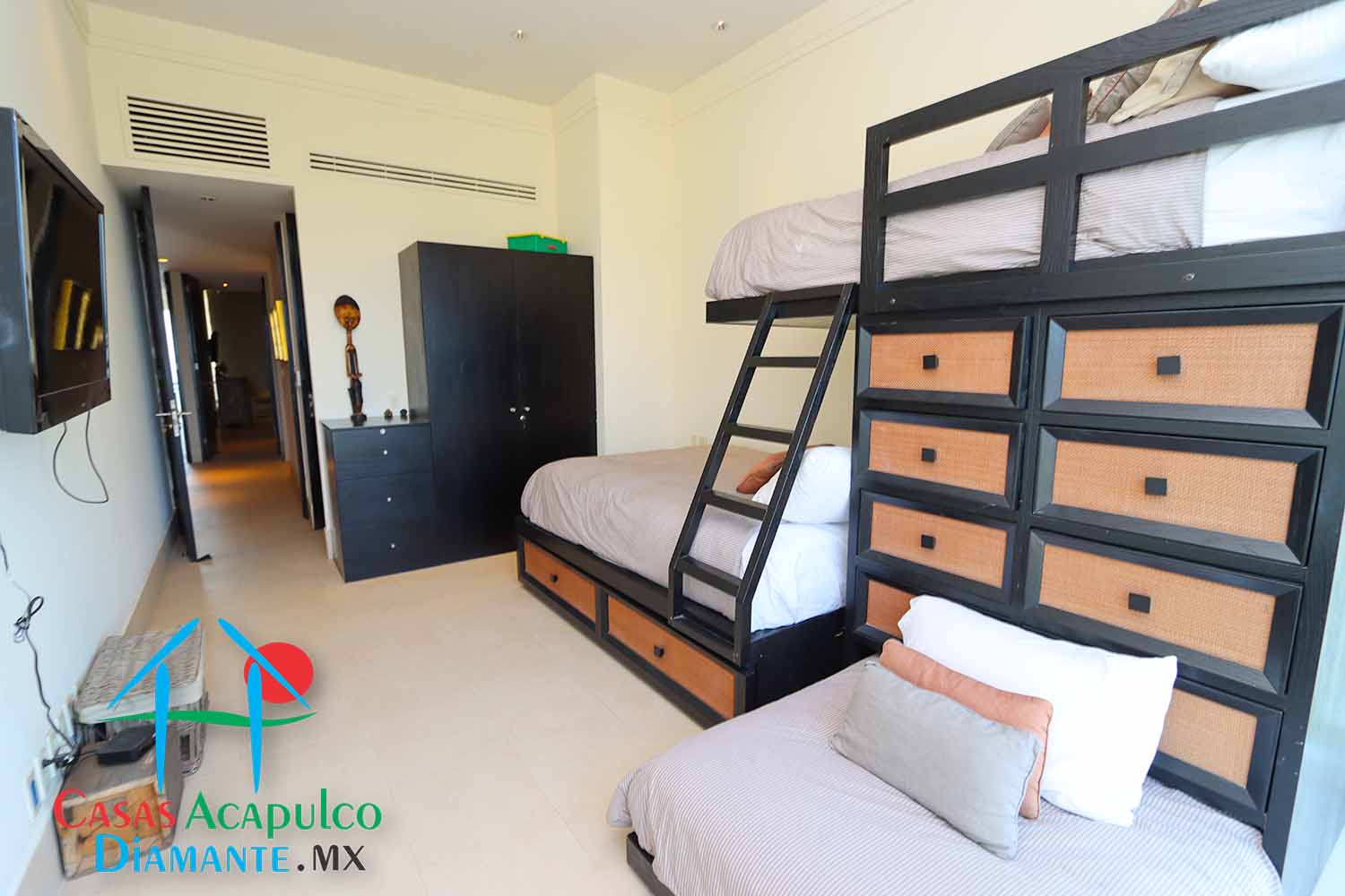 Amarinthos 2 PH 2 - Recámara uno 3